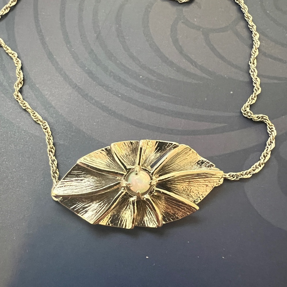 Vintage Kendra Scott Necklace